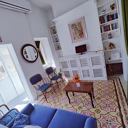 Traditional Maltese Townhouse In * Rabat