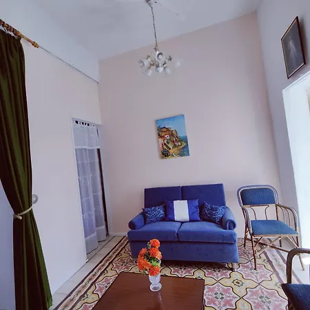 Traditional Maltese Townhouse In * Rabat